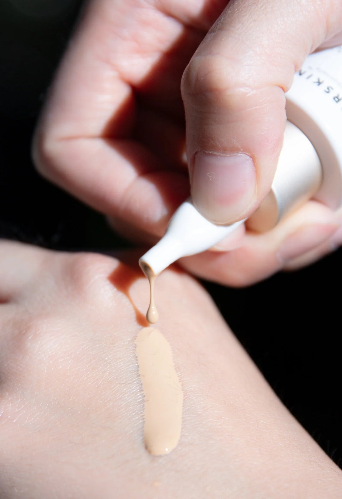 UNIVERSKIN NEXULTRA LE SERUM SOLAIRE SPF50+